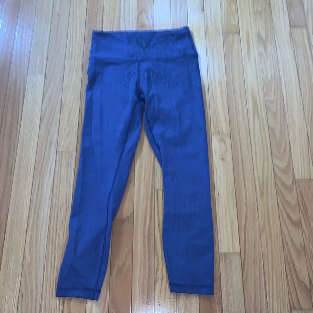 Lululemon wonder under leggings 25”